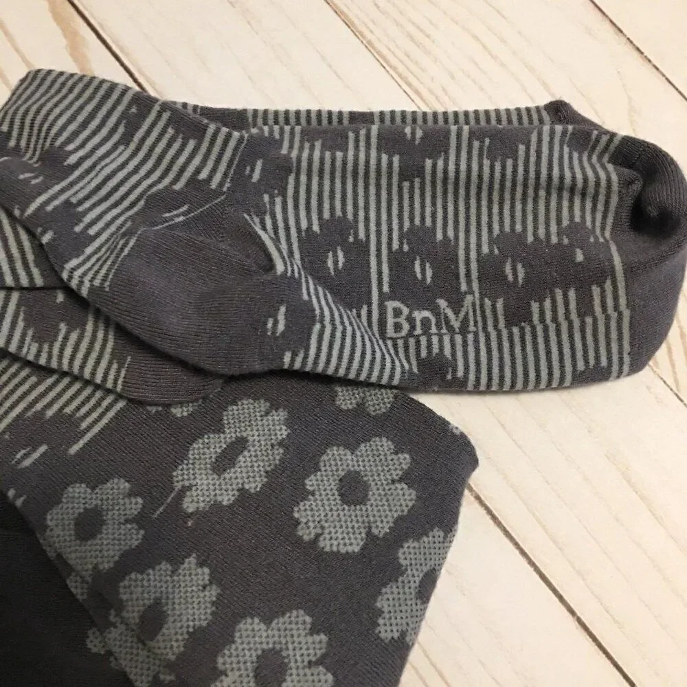BnM Girls Gray Floral Patterned Modal Blend Crew Socks Size 11-12